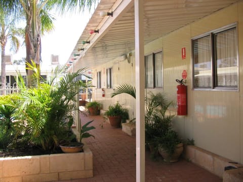 THE MEYERS HOUSE - ACCOMMODATION Vacation rental in Kalgoorlie - Boulder