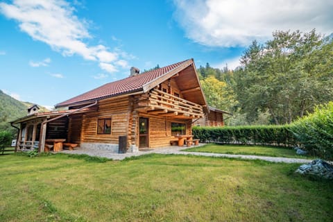 Resort 7 Crai - Cabana Baciu Chalet in Brașov County