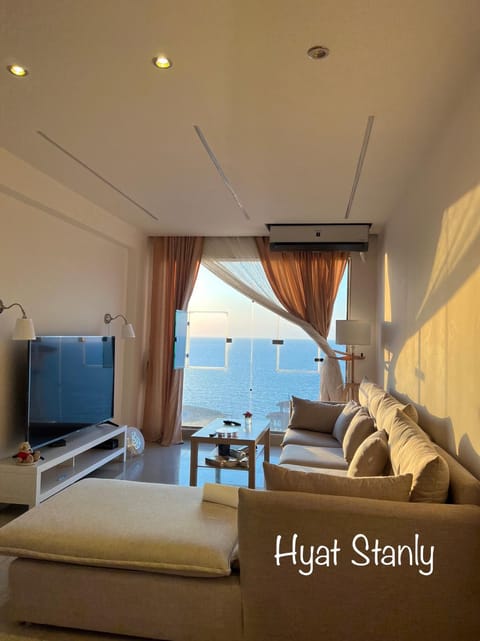 Hyat Hostel & Suites Condominio in Alexandria