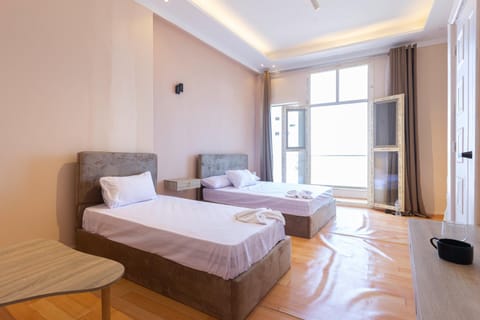 Hyat Hostel & Suites Apartment in Alexandria