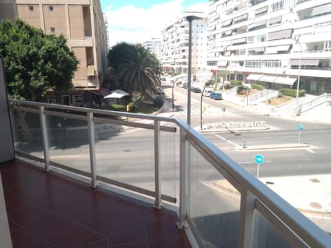 Day, Balcony/Terrace, Street view