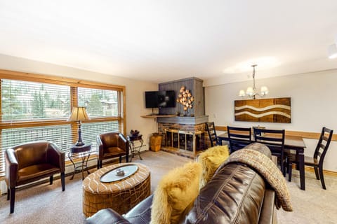 Lion Square Lodge South 466 Apartment hotel in Lionshead Village Vail