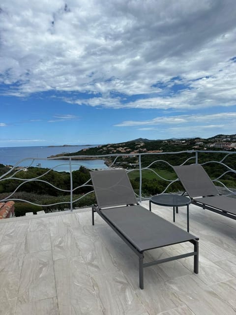 Natural landscape, View (from property/room), Balcony/Terrace, Sea view