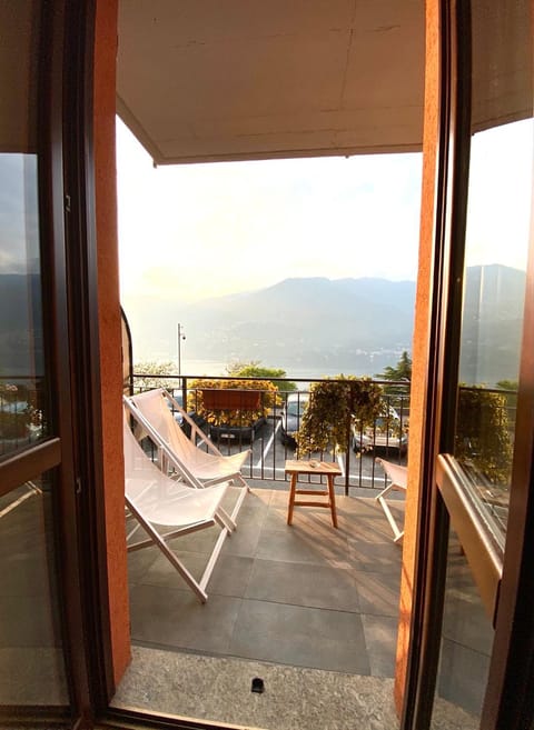 Appartment in Blevio; stunning view of the lake Apartment in Como