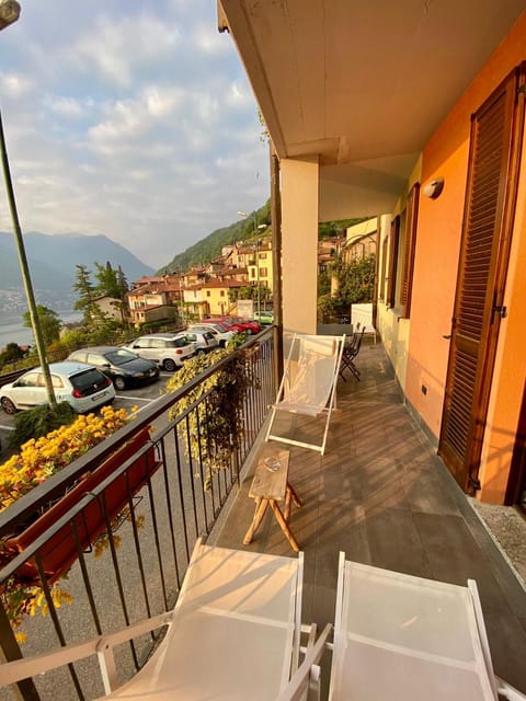 Appartment in Blevio; stunning view of the lake Condo in Como