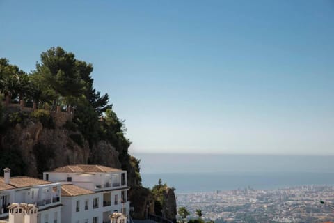 New apartment with stunning views Apartment in Mijas