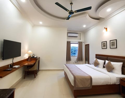 LP Residency Hotel in Dehradun