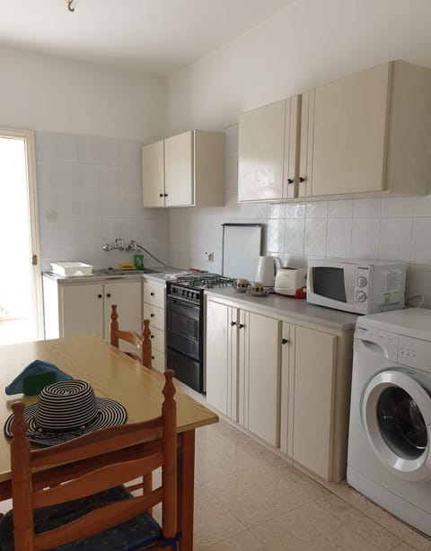 Arilena Holiday Apartments Condominio in Paphos