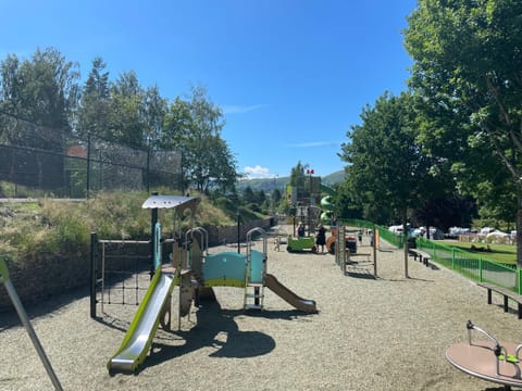 Parklands Apartment in England