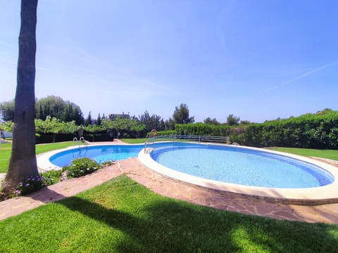 Garden, Swimming pool