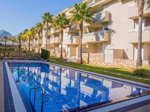 Property building, Swimming pool