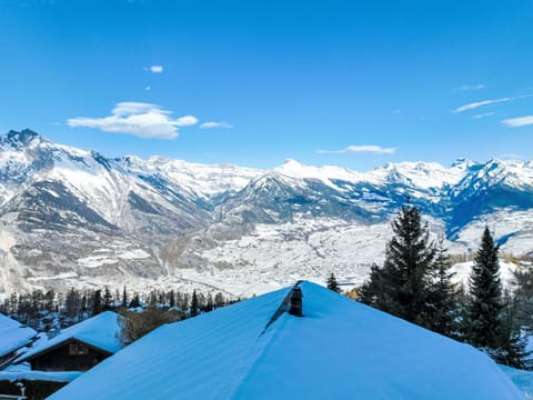 Chalet Rêves des Alpes by Interhome Chalet in Nendaz