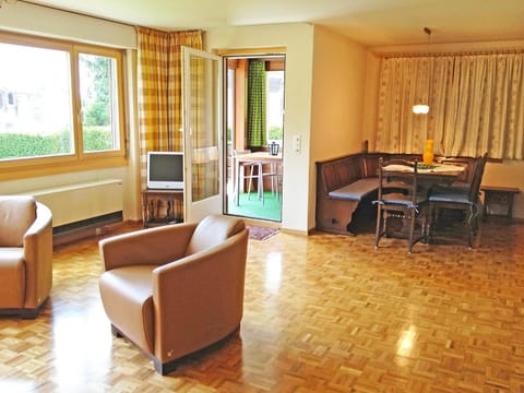 Fantastic view, cosy flat in chalet Bergfink Apartment in Grindelwald