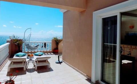 Atico La Regata Apartment in Puerto Naos