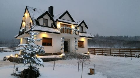 Lawendowy Dworek Villa in Lower Silesian Voivodeship