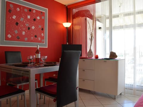 Appartement Fleury-Saint-Pierre-la-Mer, 3 pièces, 6 personnes - FR-1-229D-90 Condominio in Fleury