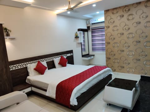 Pagadala Grand Residency Hotel in Telangana