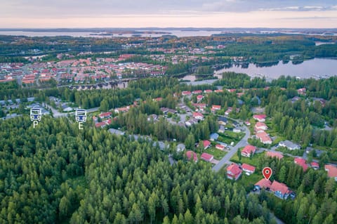 Neighbourhood, Natural landscape, Bird's eye view, Hiking