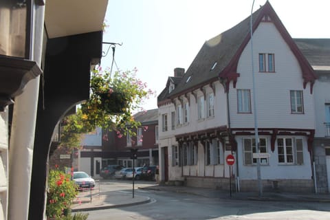 View (from property/room), Street view