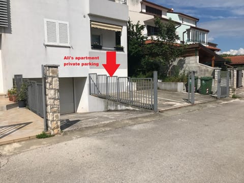 Apartments ALI & EL - perfect for couples Copropriété in Cademia ulica