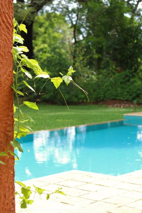 Gaia Lake Bungalow, Kandalama Villa in Dambulla