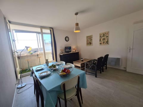 Appartement cosy 4 pers, proche plage et commerces, balcon, parking privé - Saint-Hilaire-de-Riez - FR-1-224C-149 Apartment in Saint-Jean-de-Monts