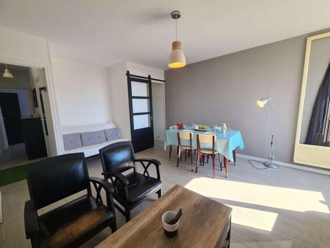 Appartement cosy 4 pers, proche plage et commerces, balcon, parking privé - Saint-Hilaire-de-Riez - FR-1-224C-149 Apartment in Saint-Jean-de-Monts