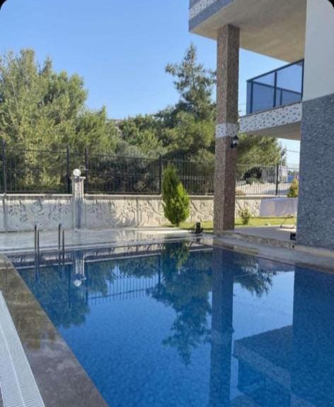 magnifique villa avec piscine prive kusadasi Villa in Aydın Province
