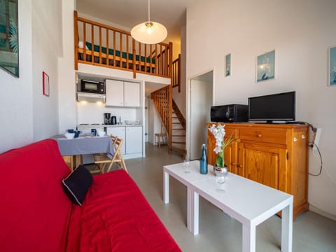 Apartment Les Flots Bleus by Interhome Apartment in Le Barcarès