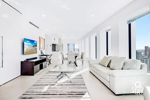 Soul - 3 Bedroom Ocean View, High Floor Unit - Q Stay Condo in Surfers Paradise