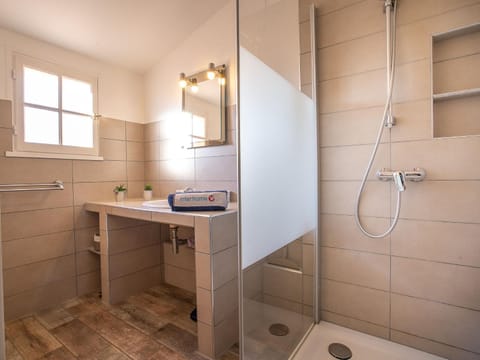 Holiday Home Les Troenes by Interhome House in Fréjus