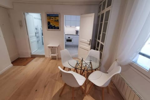 3min RER - Hypter Center St Germain En Laye - Wei&Pei Apartment Apartment in Saint-Germain-en-Laye
