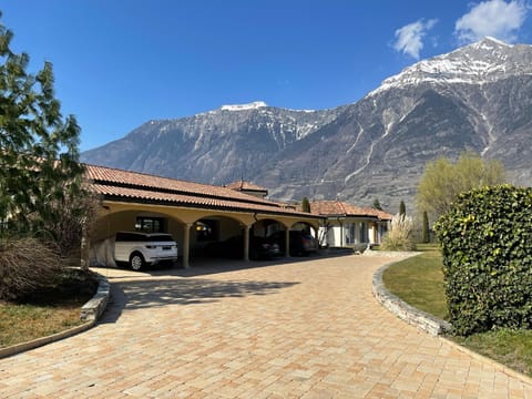 Suite hôtelière au cœur du Valais Apartment in Canton of Valais