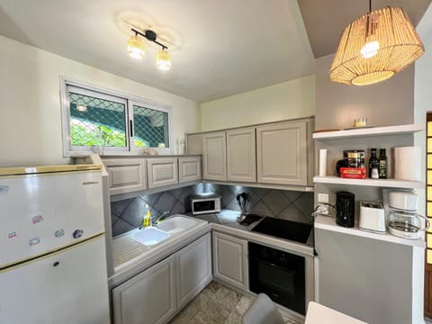 Kitchen or kitchenette, kitchen