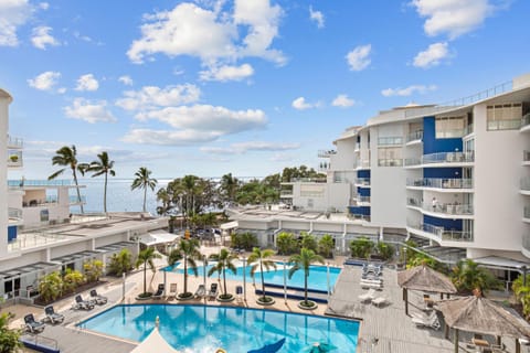 Sea view, Swimming pool