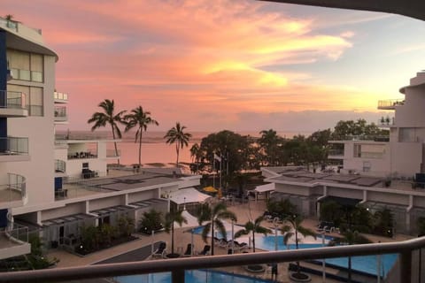 Pool view, Swimming pool, Sunrise