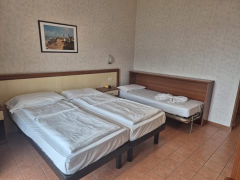 Hotel Florida Hotel in Limone Sul Garda