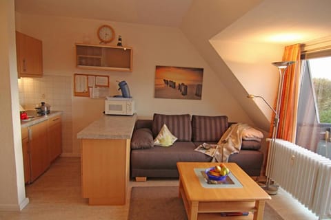 Henning 1 Stock Apartment in Wenningstedt-Braderup