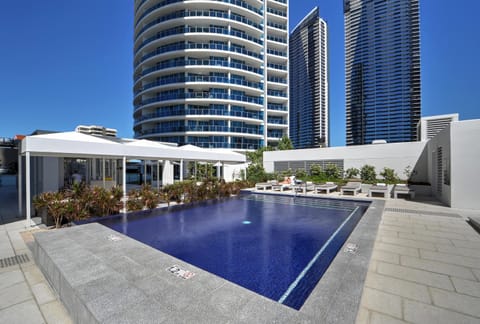 H'Residences - 2 Bedroom Ocean View Apartment in the center of Surfers Paradise Condo in Surfers Paradise Boulevard