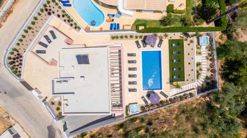 Property building, Bird's eye view, View (from property/room)