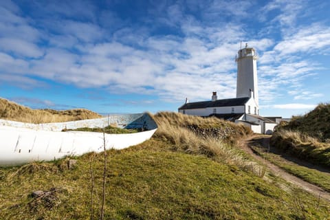 Property building, Natural landscape