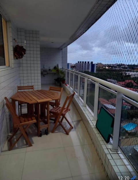 Belíssimo apartamento a 01 km da litorânea Condo in São Luís