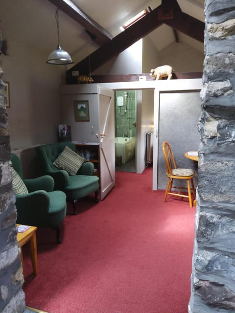 Living room, Lounge or bar