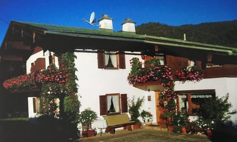 Ferienwohnung Haus Sonnhügel Apartment in Schönau am Königssee