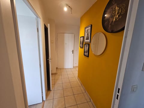 The Aviator Apartment in Bussy-Saint-Georges