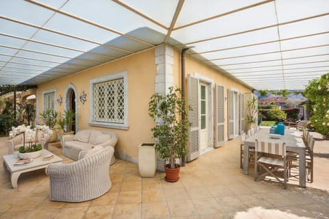 Luxury Garden House Chalet in Pietrasanta