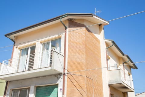 Property building, Balcony/Terrace