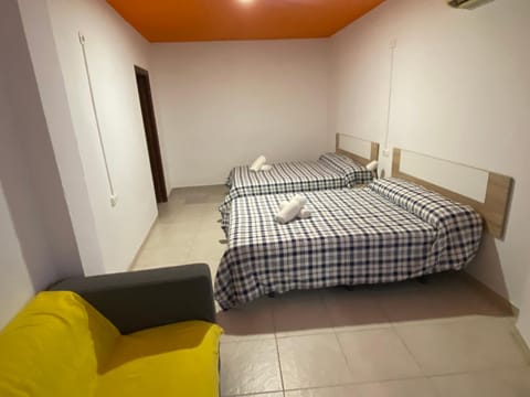 Arc House Ribera Only Adults Hostel in Cordoba