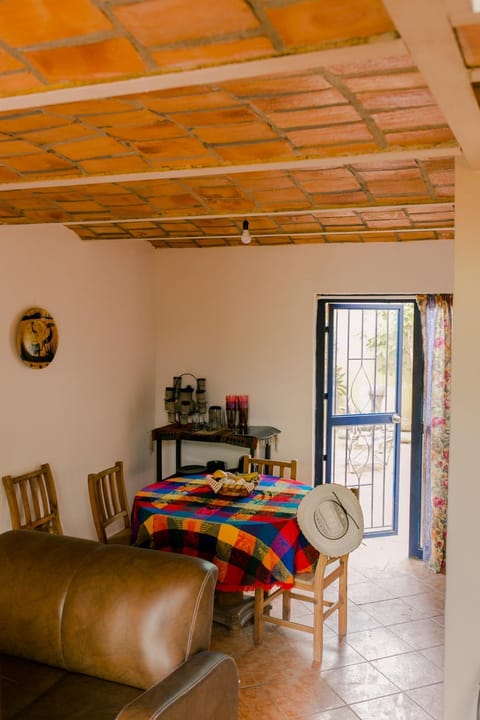 Casa Sofi & Martín, cozy Mexican home Haus in Lo de Marcos