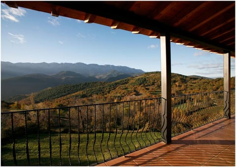 Ca l ' Isidró Bed and Breakfast in Cerdanya